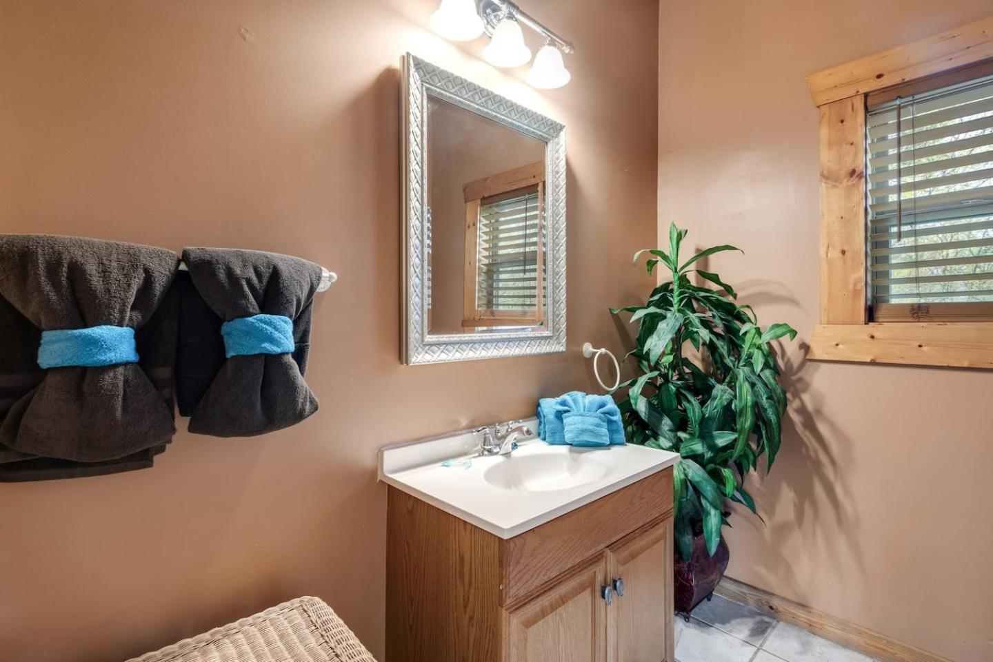 Top Mtn Views, Hottub, Games, 4 Suites, Pets Sevierville Ngoại thất bức ảnh