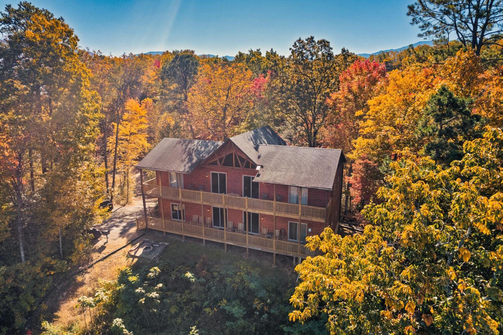 Top Mtn Views, Hottub, Games, 4 Suites, Pets Sevierville Ngoại thất bức ảnh