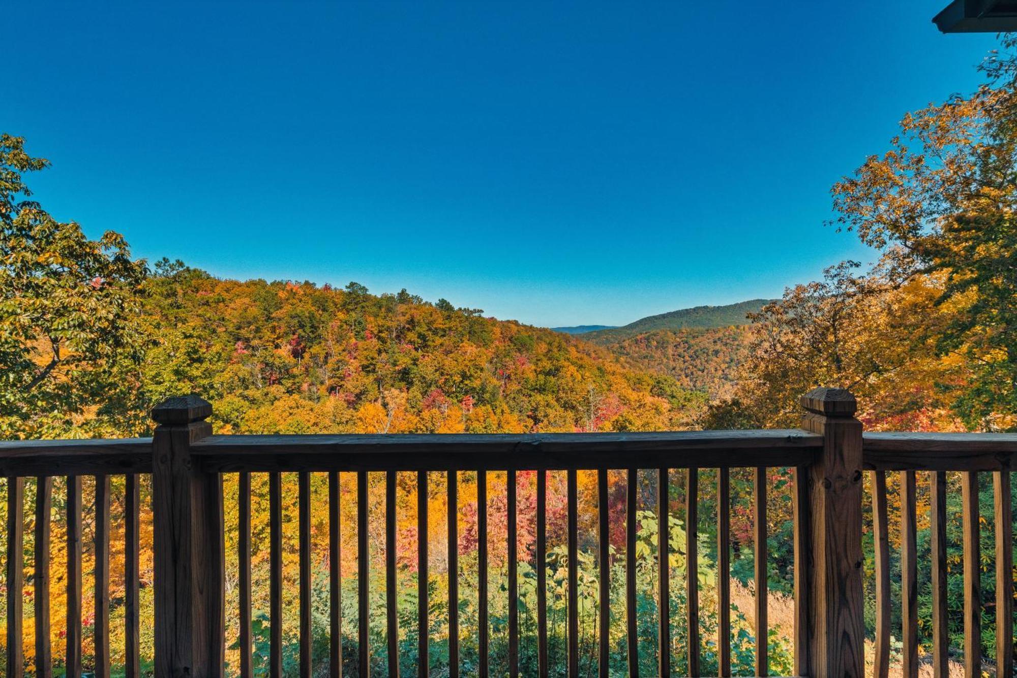 Top Mtn Views, Hottub, Games, 4 Suites, Pets Sevierville Ngoại thất bức ảnh